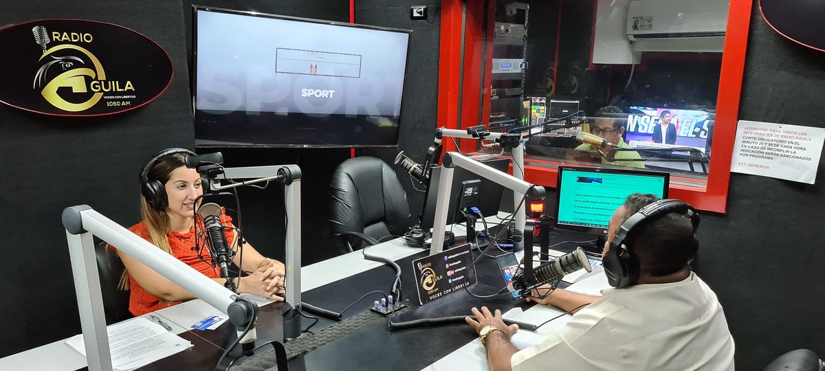La Directora Zonal 5 #Guayas <a href="/isabel_tamariz/">Isabel Tamariz M.</a> dialogó con <a href="/radioaguila/">Radio Aguila</a> con el objetivo de informar a la ciudadanía sobre la gestión realizada por <a href="/Ambiente_Ec/">ambiente_ec</a> durante el año y proyectos a futuro para impulsar el cuidado y protección ambiental e hídrica. #TransiciónEcológica