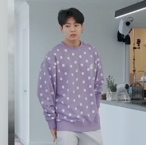 Luna_Lu_La's tweet photo. just wanna cuddle https://t.co/RNFIySdRqB