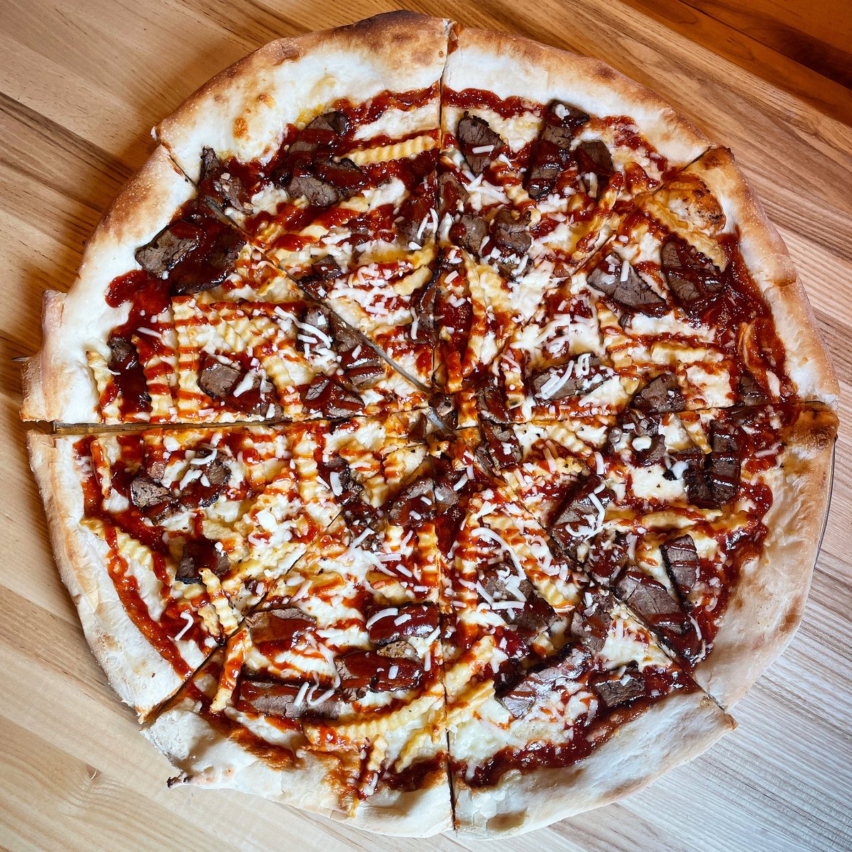 IansMadison's tweet image. It’s time for #FreePizzaFriday!

Retweet and you’re entered to win 8 free slice cards!

Winner will be selected on Monday! 

#IansPizza