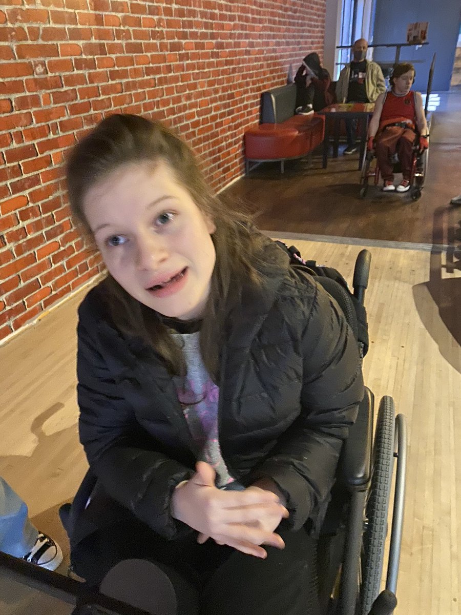 ConroeStarsCISD's tweet image. Second bowling of the day down @Bowlero Athletes are doing awesome!!!