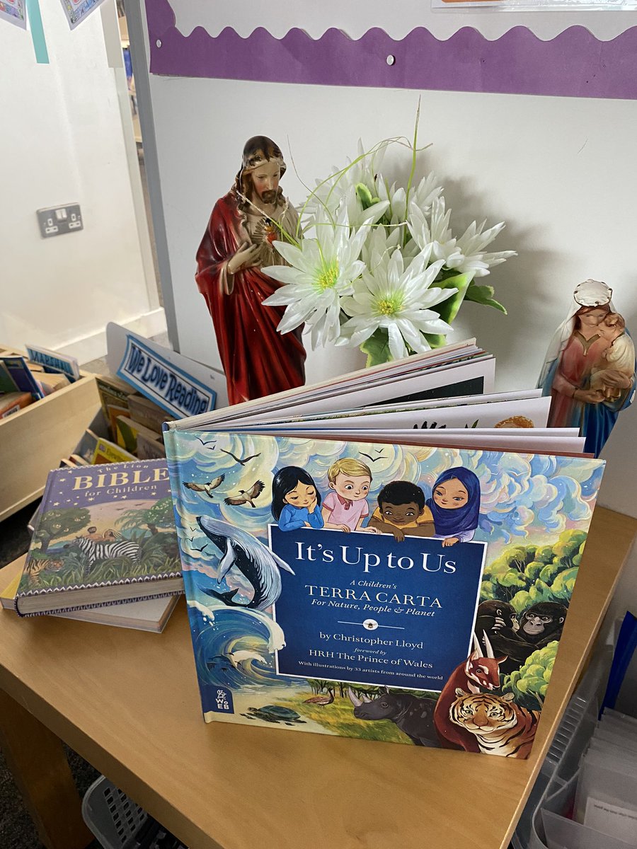 MrsHarveyStPat's tweet photo. P4 were delighted with their gift from The Prince’s Foundation today. We can’t wait to be the first class to read ‘It’s on Us’ 📖 🌎 #itsonus #theprincesfoundation @StPatricksPS15 https://t.co/LQv4lqYO8y