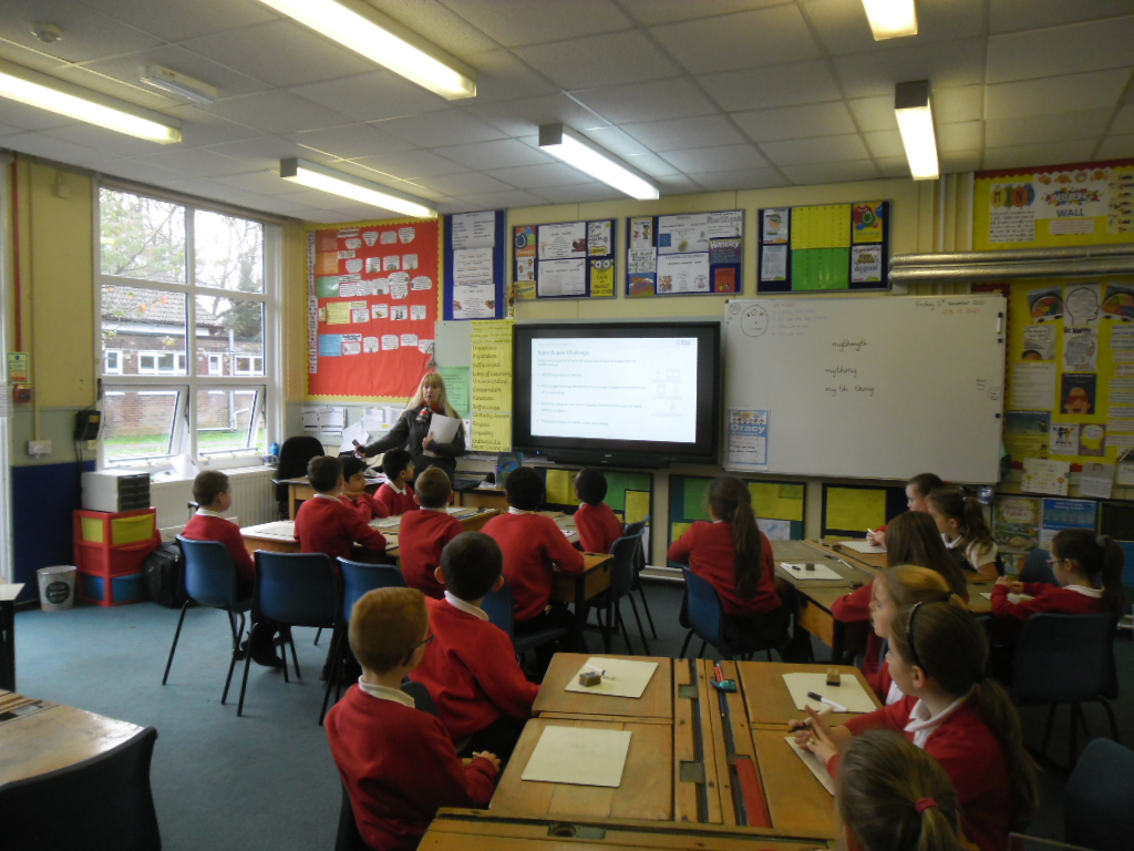 haslucksinfo's tweet photo. Class 4 enjoyed Ann Lowe's visit from HSBC Bank earlier today. The children had fun learning about money and the importance of budgeting when using maths in the real world. #hsbc_uk #welovemaths #mathsintherealworld https://t.co/sYHTxV6Q14
