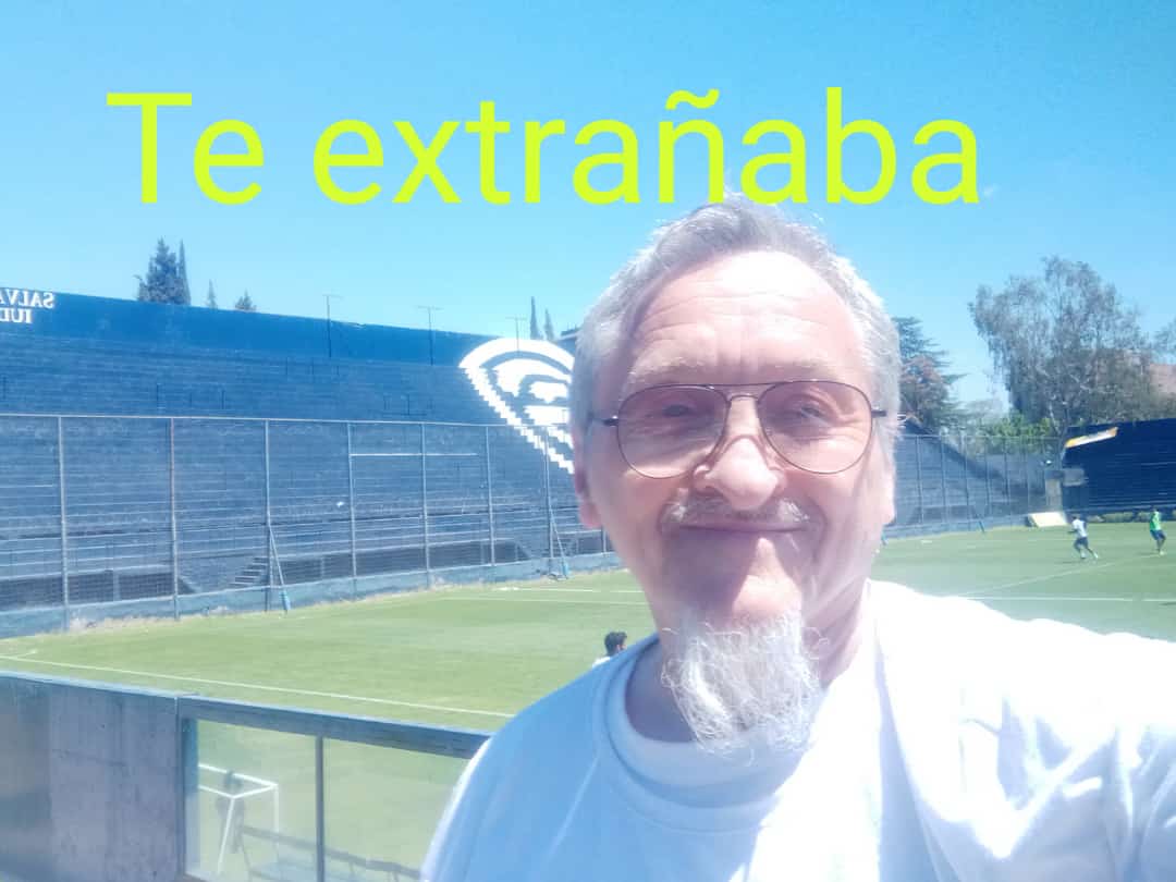 corazonleproso1's tweet photo. Lepra pasión del pueblo. Martes de 18 a 20 ha. Fmlupa  106.9 https://t.co/d9fTneXNEW