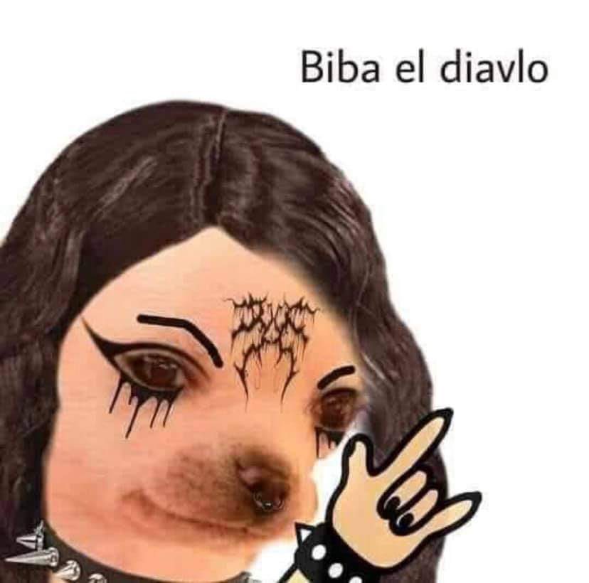 aliceinwow_'s tweet photo. yo escuchando a panda a los 14 años https://t.co/xtq4b8hjbc