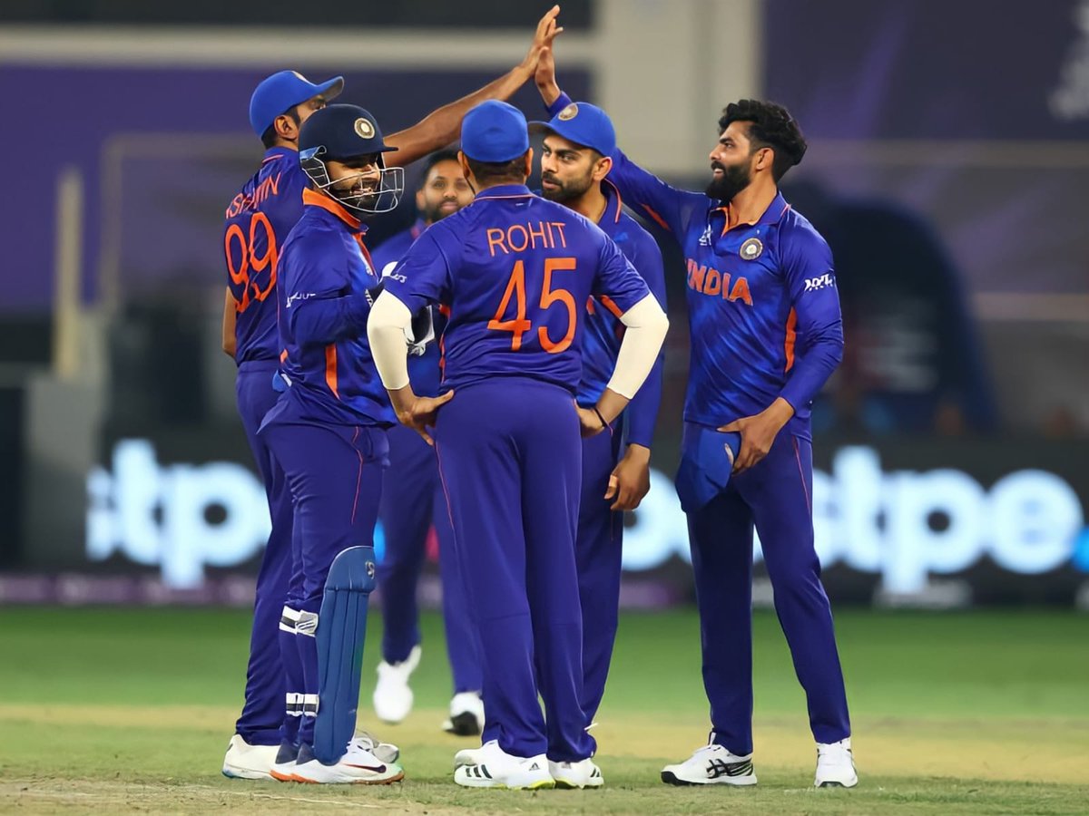 Virat Kohli tweet media