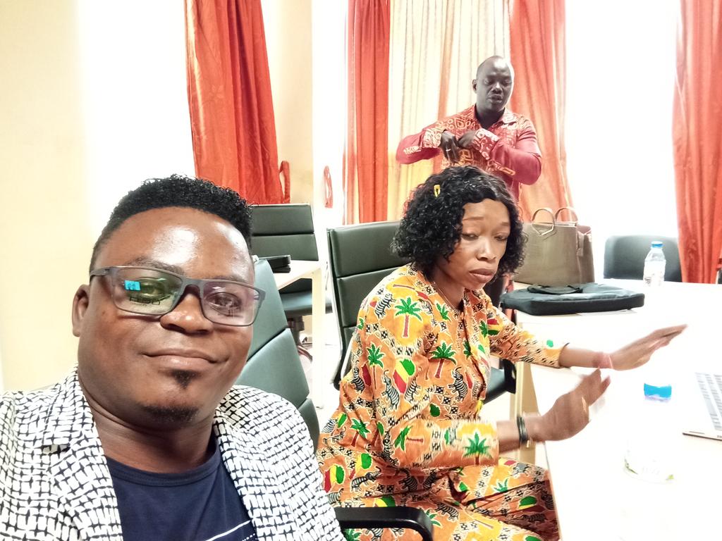 Makafaitsonshow's tweet photo. ⏳Fin de l’atelier/Formation sur la lutte contre la #désinformation dans le secteur de la #Défense et de la #Sécurité.
🎯 :👉 Exercices pratiques sur les techniques d'authentification des fausses images et deepfakes. 
@fridolinngoulou @cjcld_check @FasoCheck @KAMTCHANG1 @236New https://t.co/ch68GpRK0C