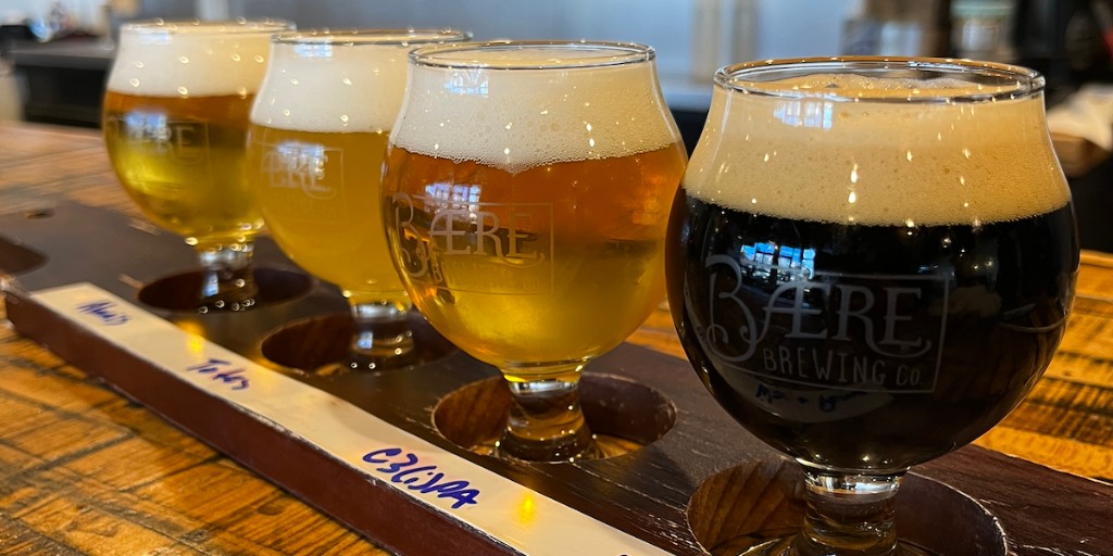 The Flight has returned to the Baere Den. Doors from Noon 'til 11. Get down!