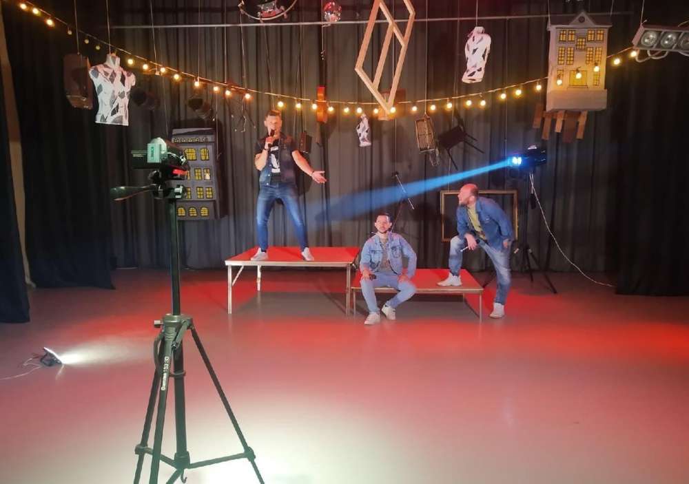 Ко дню рождения нашего земляка, автора и исполнителя песен, Игоря Талькова творческий коллектив Щeкинского ГДК подготовил концерт, который состоялся в формате онлайн. 
schekino.ru/about/info/new…