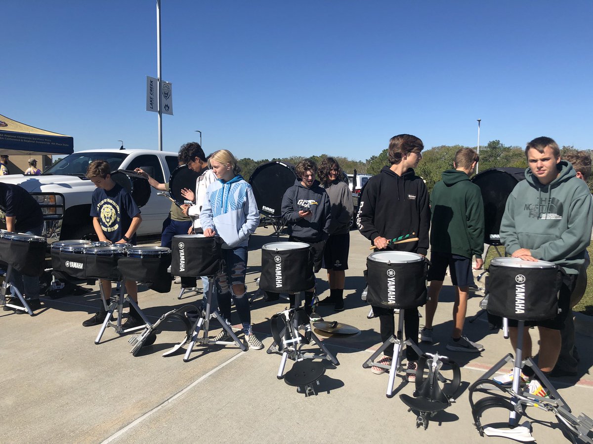 Miller_MHS's tweet photo. More pictures @LakeCreekHS @PhilTweaton @StoweFoSho @FlemingInTheDen @giffwhitehead @lakecreek_stuco https://t.co/GKQ9aZFCTR