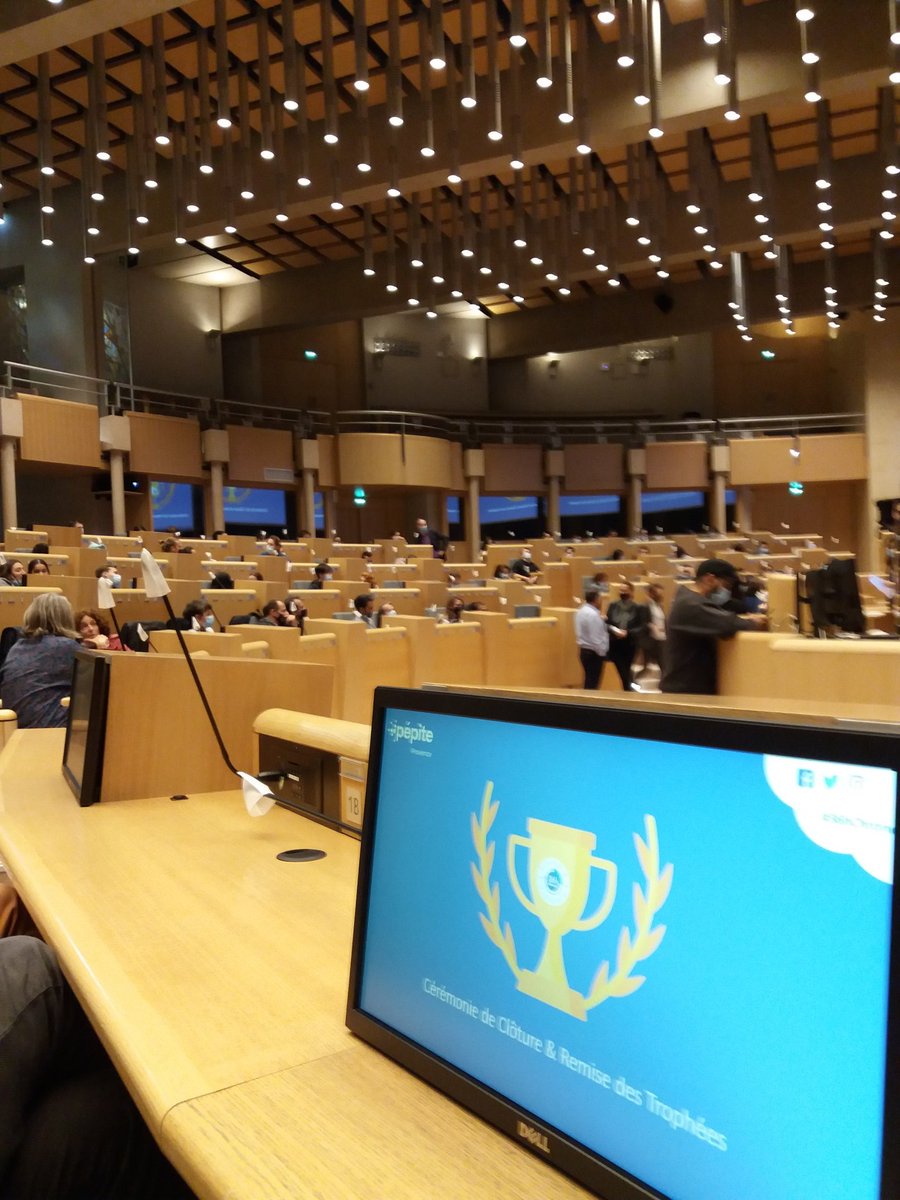 Françoise Perrin (@fpe98) on Twitter photo 