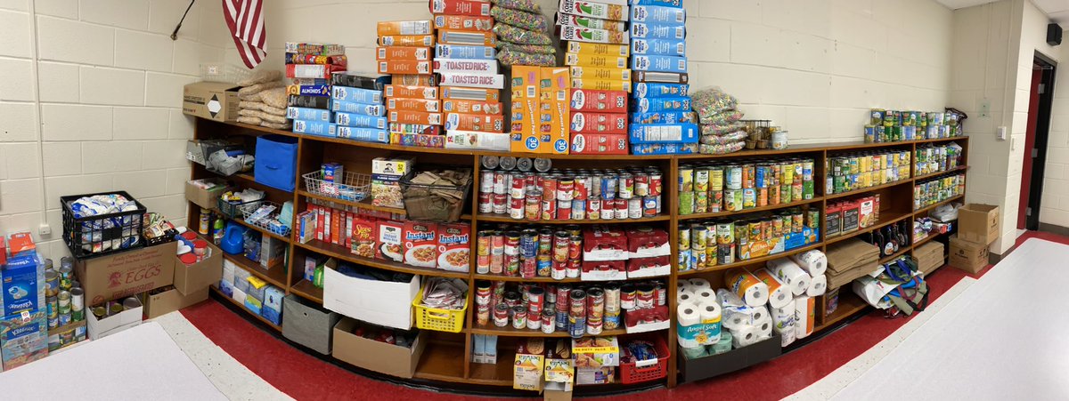 RBESRoyalTable's tweet photo. THANK YOU! Thank you for providing all we need for Thanksgiving &amp; Christmas &amp; so much more! Our shelves and hearts are full because of the generosity of our RBES families. Shout out to the BETA kids and their teacher sponsors for all their help w/ the food drive! ❤️🖤 #redbud132 https://t.co/S3KNqa4ZX3
