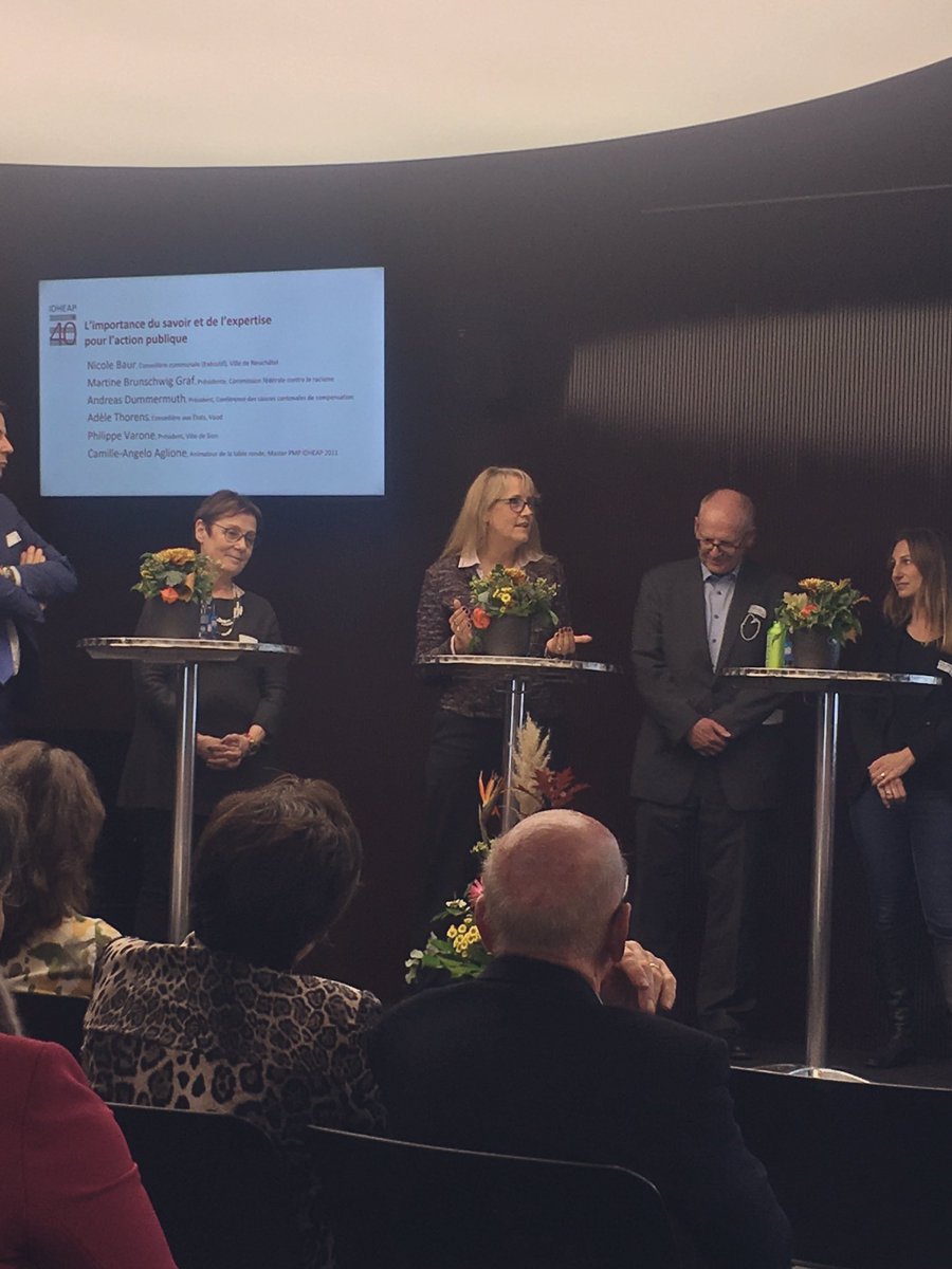 IDHEAP's tweet photo. Lors de la table ronde sur l’importance du savoir et de l’expertise pour l’action publique : “... il nous manque le lobby des savoirs pour avoir un avis neutre au bon moment... “ @adelethorens @FDCA_UNIL @unil #IDHEAP40 https://t.co/OO2hDsm6rz