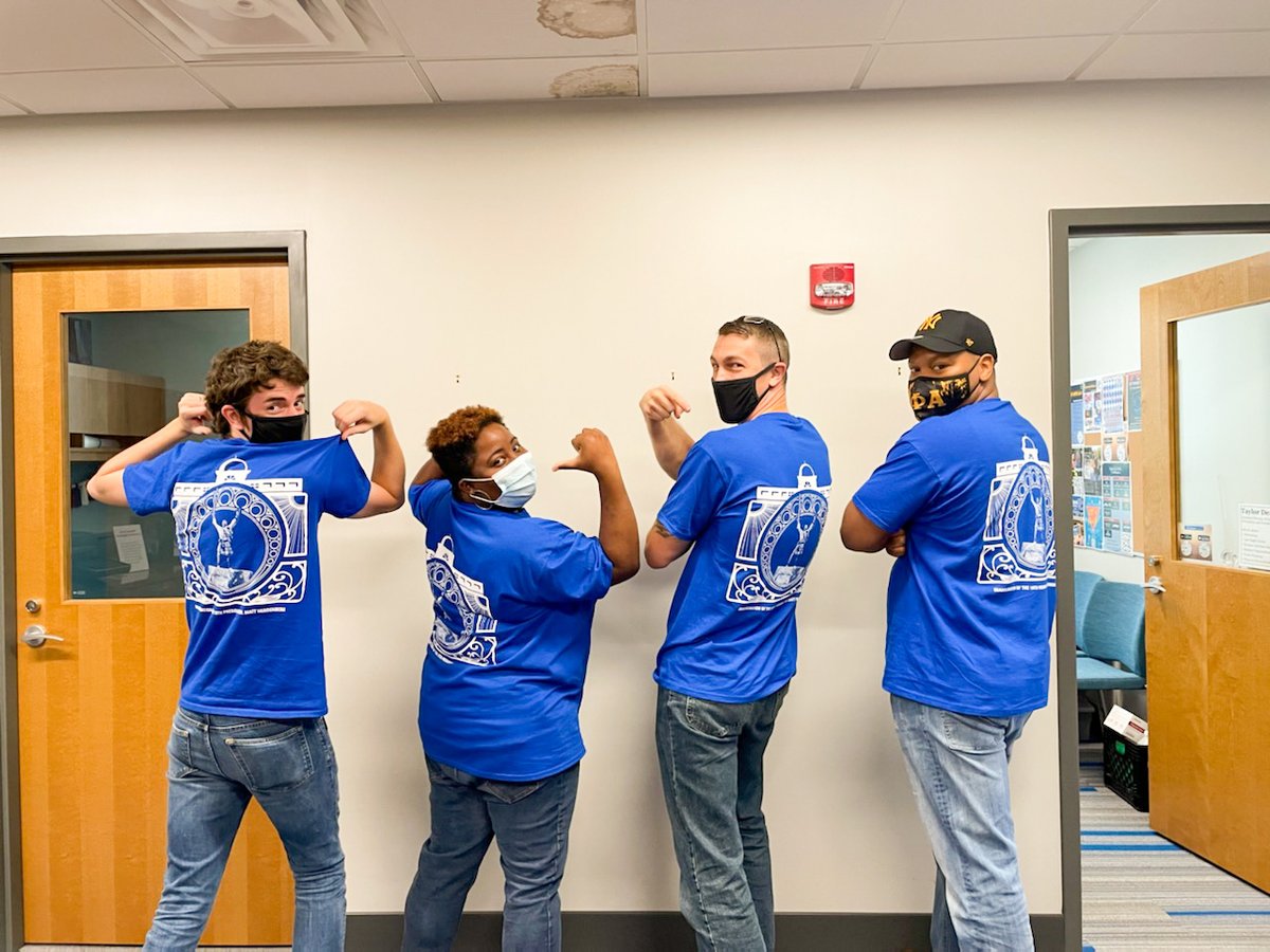 presbycollege's tweet photo. #FlashbackFriday: Wishing we could experience our Inaugural Celebration week all over again! A huge thank you to all of our PC faculty and staff who helped make that week possible! 👏 💙 🎉  #GoBlueHose #BluePrideFriday #PCInaugurationWeek https://t.co/9iTX0FbDRi
