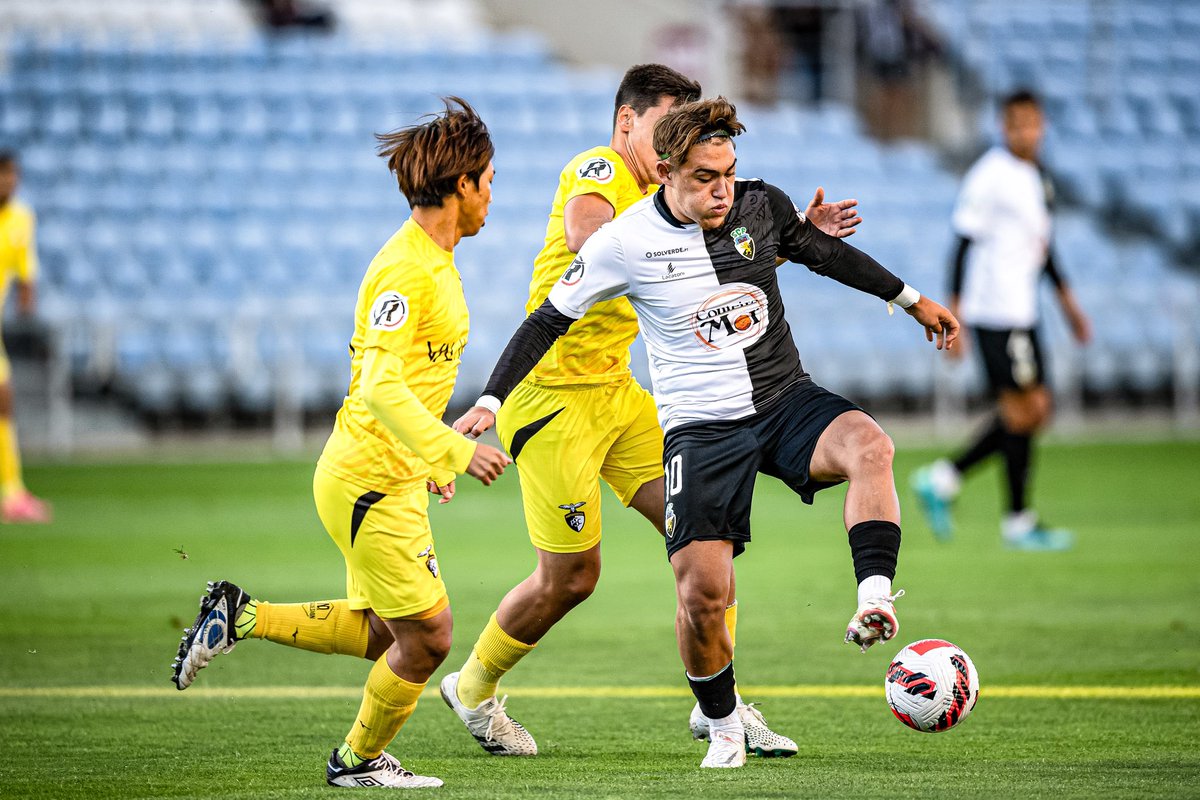SCFarense_'s tweet photo. Liga Revelação Sub 23 // Resultado ao Intervalo 🦁
SC Farense 0 x 0 Portimonense
📸 @jessicasantanaphoto
#SCFPSC #SCFarense #SóOsDurosVencem #ComOsOlhosPostosNoFuturo #LigaRevelação https://t.co/lxNizQPOxg