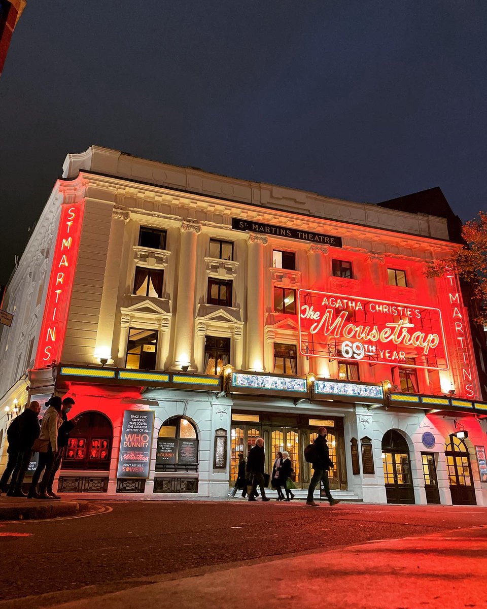 Alexander Wolfe tweet media