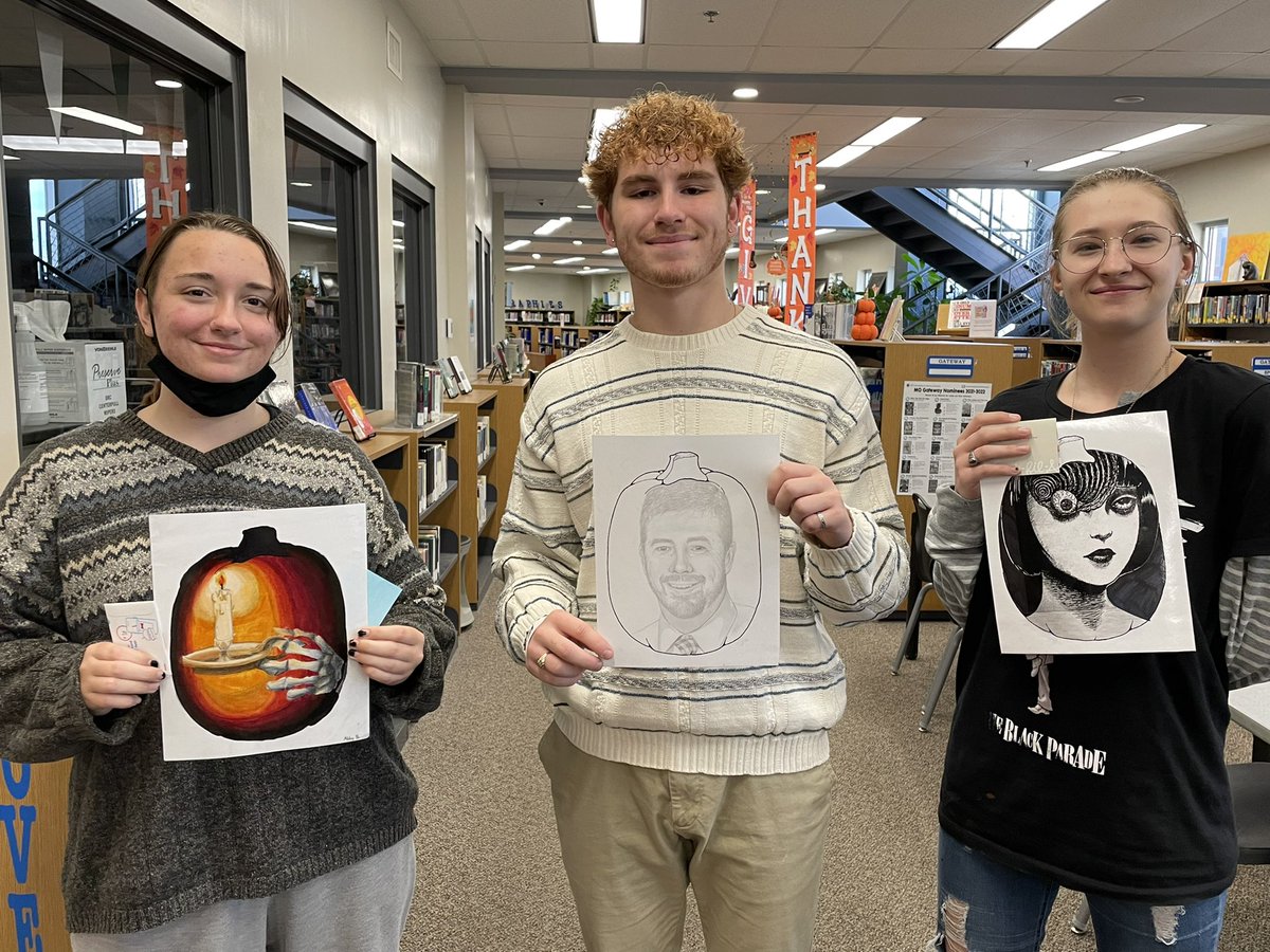 library_CHS's tweet photo. Pumpkin contest winners!  Such great talent.  @library_CHS @CHS_Indians https://t.co/OFjIGInu9q