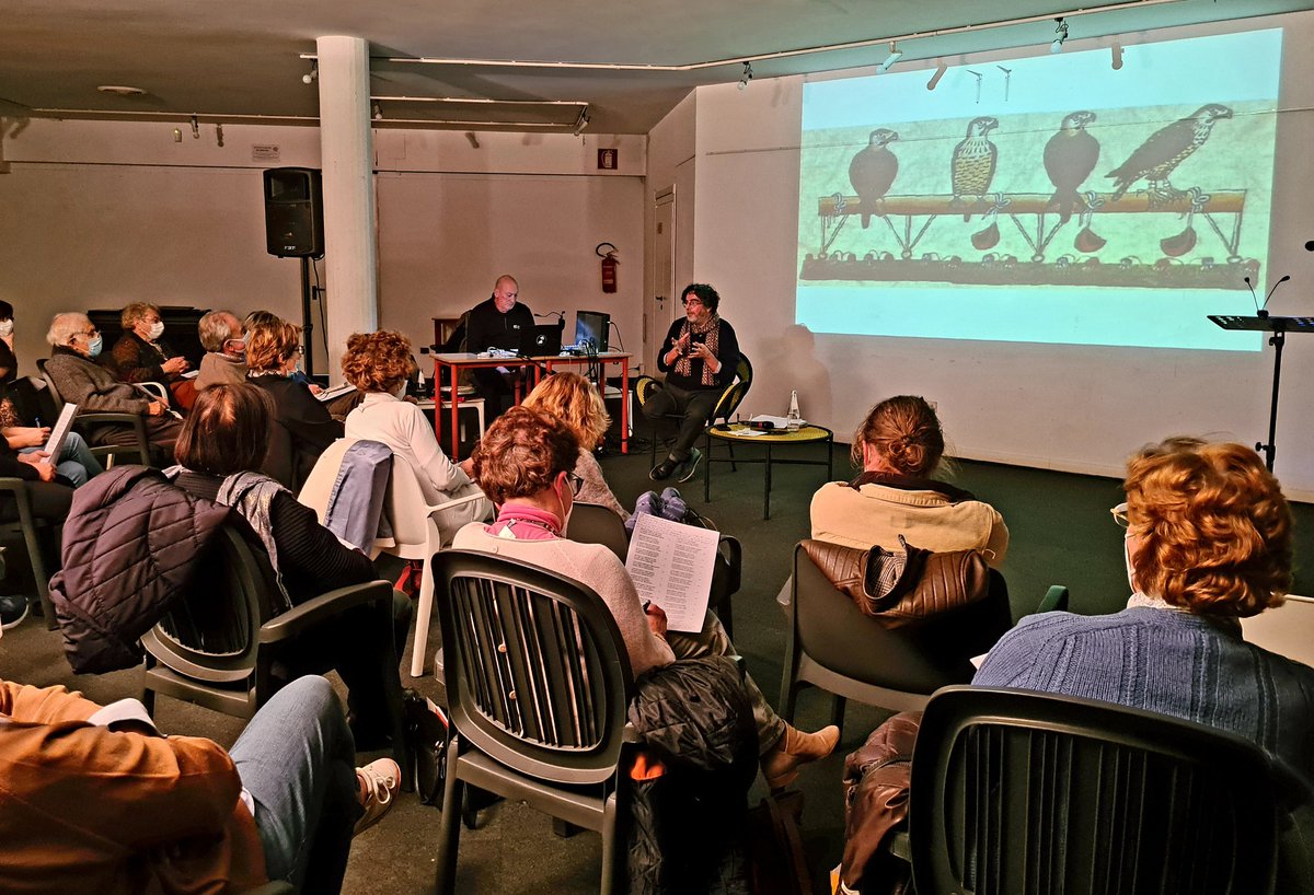 CSSUdine's tweet photo. Ora a #Udine #TeatroPalamostre
nuovo appuntamento dei
#SeminariPerformativiDanteschi
a cura del prof.Andrea #Tabarroni, #DIUM @uniud per progetto #DAnte Litteram #DanteAlighieri nostro contemporaneo #TeatroContatto #MimesisFestival
Prossimi seminari aperti a tutti:
3, 17 dicembre https://t.co/pEw8pSOB2Z