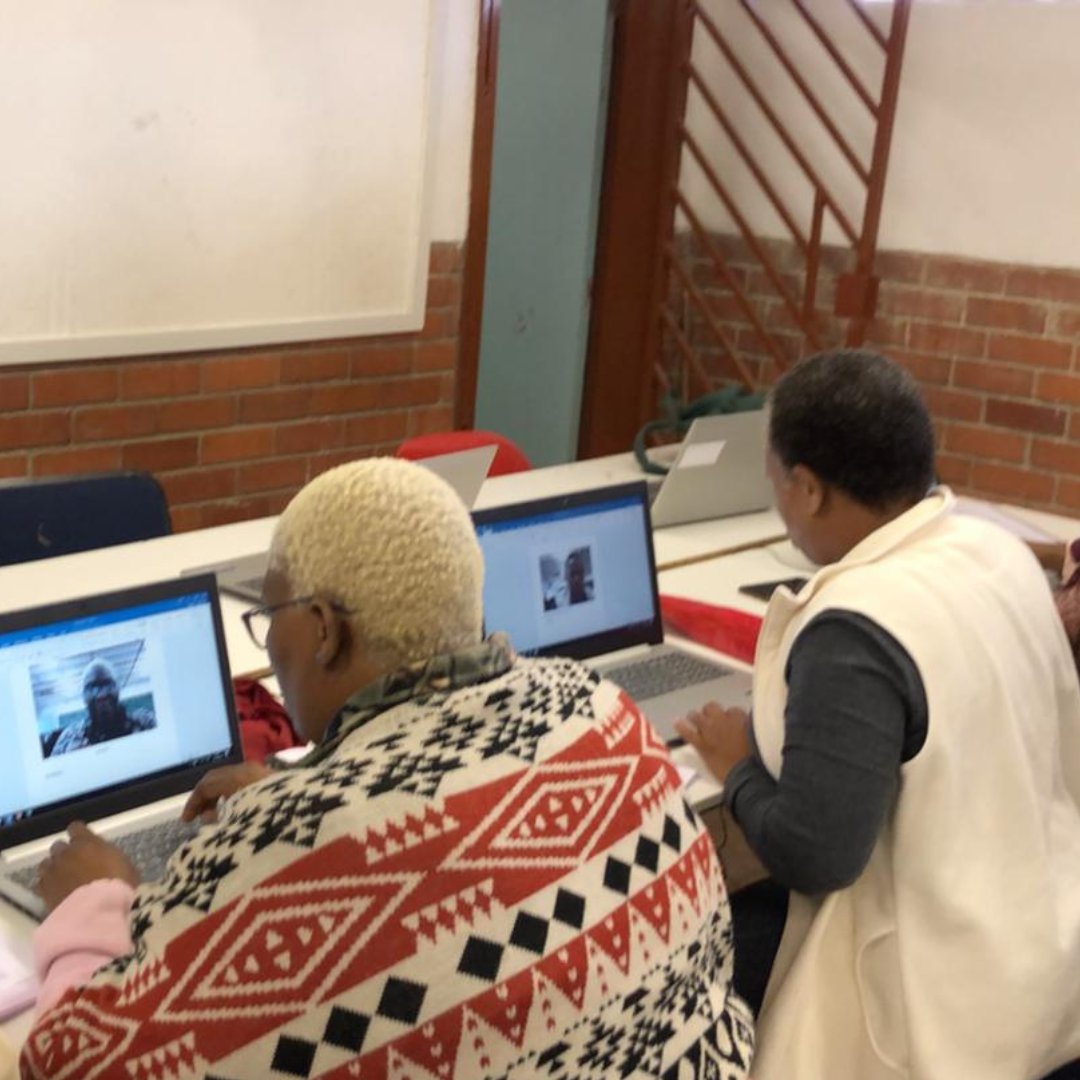 GradLinkUK's tweet photo. Pz launched its second project, Township Technology in 2014. It was created to support IT development &amp; enable educators to take ownership of their IT systems, the project continues to work towards the needs identified by schools #itdevelopment #technologyintheclassroom #aimhigh https://t.co/tQE5dfVxAt