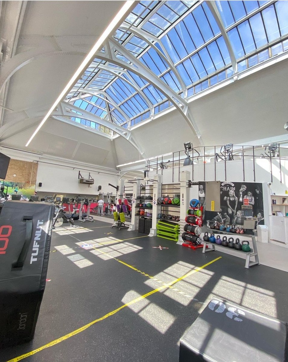 Fit_2_Function_'s tweet photo. We are based in Jubilee Hall Gym in the center of Covent Garden📍
All of our rehabilitation plans are completed in here! ✅
Suffering from an injury and unsure what to do? Get in contact below ⬇️
#fit2function #fit2functionclinicslondon #injuryclinic #healthcareclinic https://t.co/RM00Pr8XF4