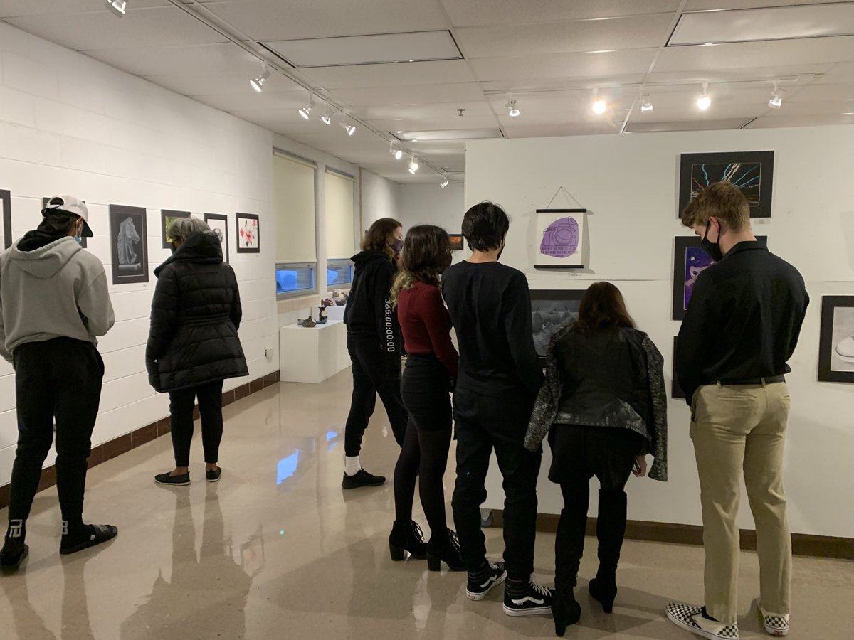MrHennebry_lhs's tweet photo. A great opening night for the student art exhibit “Every Time The Bell Rings”
in Gallery 306 last night. It was wonderful to see everyone & their families, come by tonight or Saturday 5:45-6:45 and let’s do it again! #Gallery306 #WeAreLemont https://t.co/nsTtedg9Q9