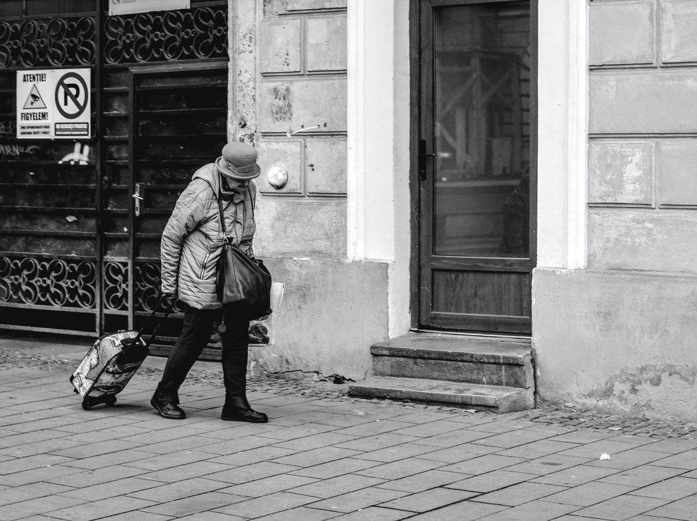 JesuitsBritain's tweet photo. Let us pray this week to the Lord who supports the vulnerable and poor for the grace to be his instruments on earth. 
Prepare for Sunday with our guided reflections:
https://t.co/vdpxANf8Ys https://t.co/NA1NliX1CB