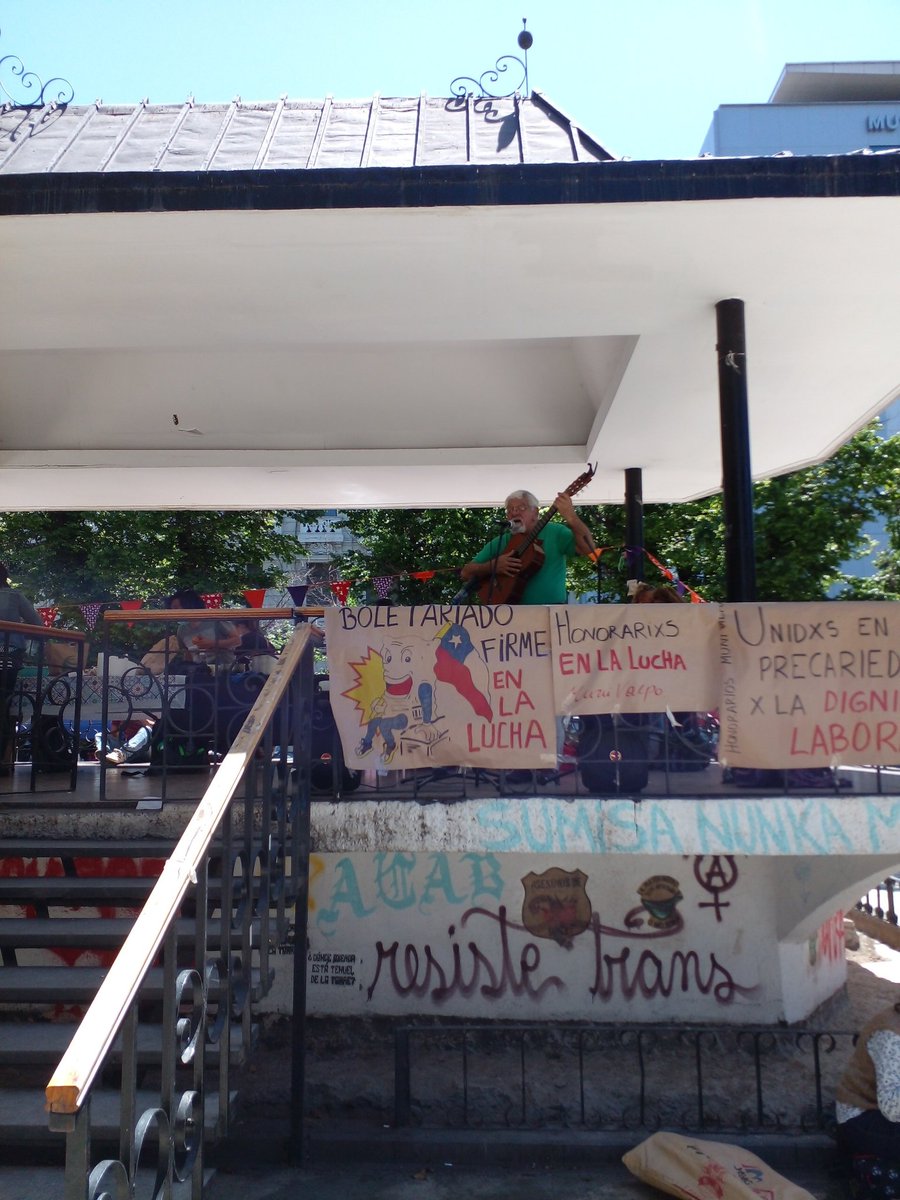 SITTHOVAL's tweet photo. Hoy celebramos la reunificación de los sindicatos de la municipalidad de valparaiso. Necesitamos unidad del pueblo trabajador!!! 

@untthe_mcn https://t.co/UfYNdZett6