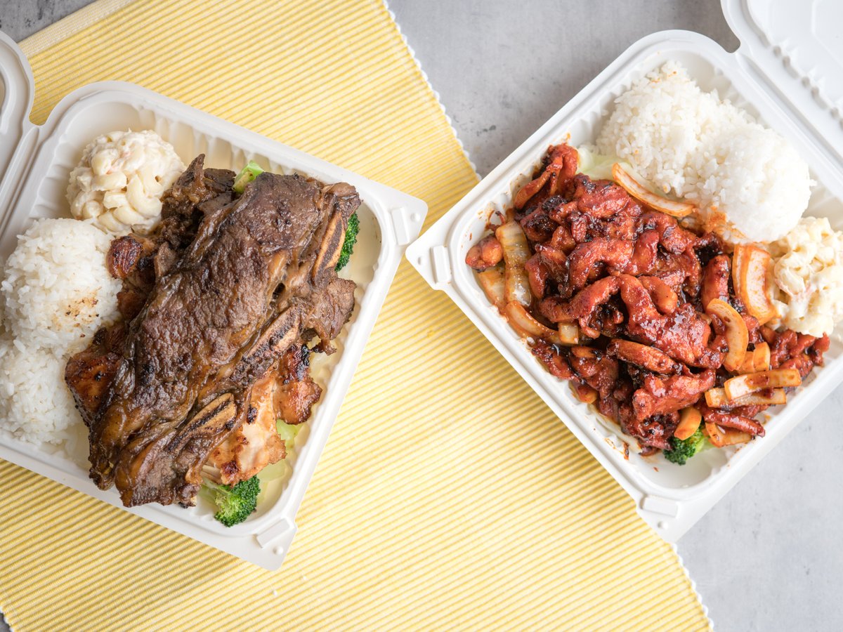 onohawaiianbbq's tweet photo. Fridays are BUSSIN 🔥🤙🏽
#ono #onohawaiian #hawaiianbbq #hawaiianfood #alohaineverybite #fridayeats #tgif https://t.co/LL8ACAFGHl