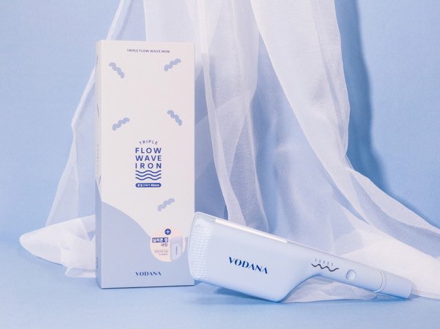 SeoulSpringShop's tweet photo. 💞Preorder💞Vodana Triple Flow Wave Iron 40mm

💸2,790฿

〰️เครื่องหนีบผมลอนเมอเมดตัวใหม่ล่าสุดขนาด 40mm ให้ลุคธรรมชาติ ไม่ทำลายเส้นผม

💛มัดจำ 300฿💛
❌16/11/2021❌
#Springpreorder #พรีออเดอร์ #พรีออเดอร์เกาหลี #พรีเกาหลี #เครื่องสําอางเกาหลี #ชี้เป้าโปรถูก https://t.co/0f8PCOyA9D