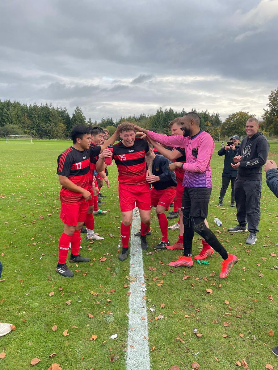 This week we sent our farewell and well wishes to our stalwart on and off the pitch, that has represented the team for 6 years!
A top servant and top man, that will be missed by all at <a href="/22_Engineer_FC/">22 Engineer Regiment FC</a> 

Best wishes and thank you  <a href="/Tocker123/">Daniel Tocker</a> ⚽️