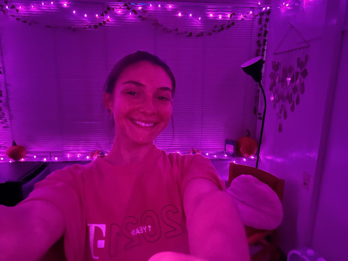 My Mollie is a Big Magenta Fan. SUNY Oneonta is looking good. <a href="/JonFreier/">Jon Freier</a> <a href="/thayesnet/">Terry Hayes</a> <a href="/MichaelZukowsky/">Michael Zukowsky</a> <a href="/meganpanicucci/">Megan Panicucci</a>