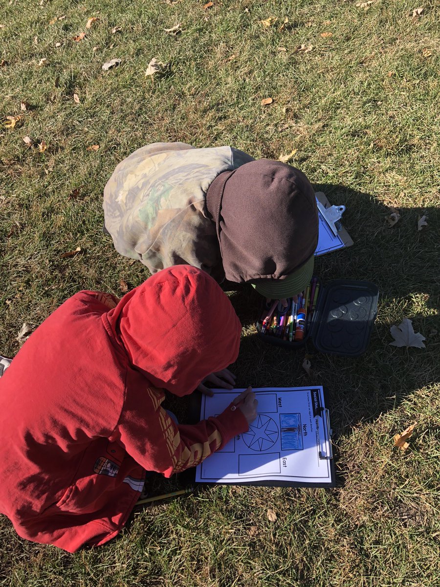 mrswhitwhite's tweet photo. Took social studies outside today. Soaking up all the sunshine before winter comes! #funinfirst @PHSPiratePride https://t.co/g5wi5sx5Oz