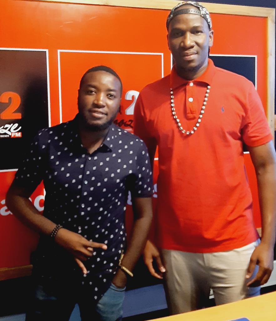 MrBrawnBreezy's tweet photo. #Iweeeeeeeeeeeeeeeeeeee 🔥 The Biggest Parrreeee On a Frayyoooooo🕺💃 @912CroozeFM https://t.co/J4nWAjwgse