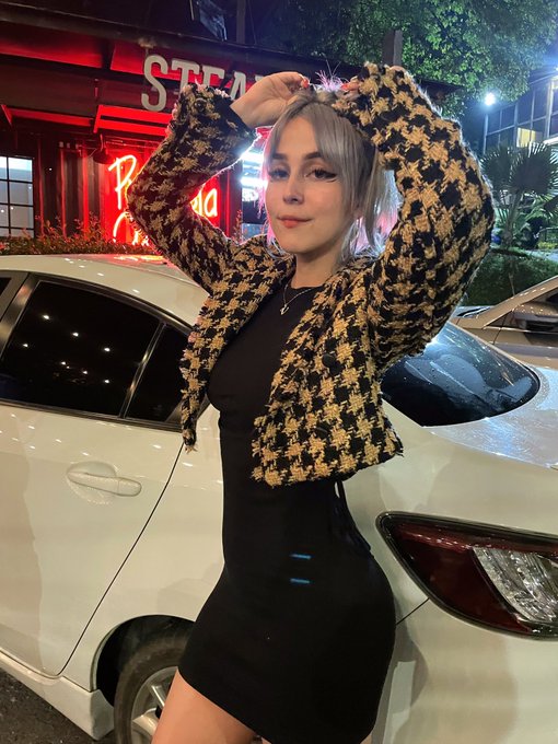 De d&iacute;a / De noche ❤️ https://t.co/ZKd9a9S11E