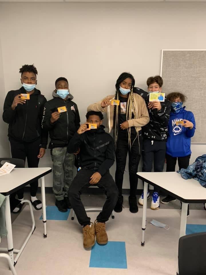 WHHS_Library's tweet photo. Nothing like happy students with brand new library cards! #librarycardsforall https://t.co/DYnZIVcF5D