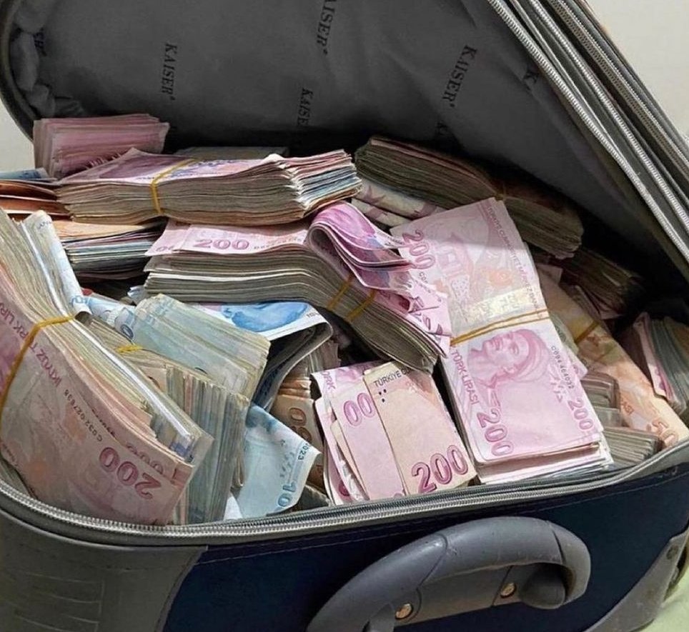 Ödev için kırtasiyeye gidiyorum