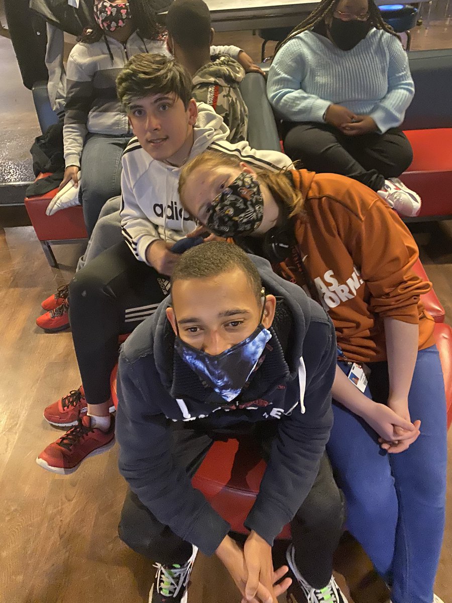 ConroeStarsCISD's tweet image. More action @BowleroBowl  Way to go Conroe Stars