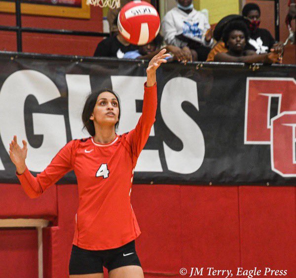 DCHS Volleyball tweet media