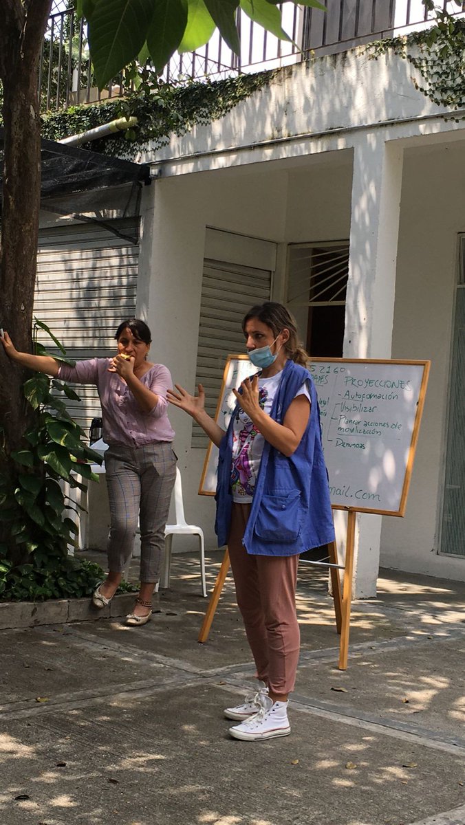 Hoy acompañamos en #Cali junto a <a href="/MoviceValle/">Movice CapítuloValle</a> a familiares y víctimas del paro 2021. Asesoramos sobre #Verdad #Reparacion #Justicia de acuerdo con estándares internacionales y con enfoque en participación y empoderamiento en #DDHH