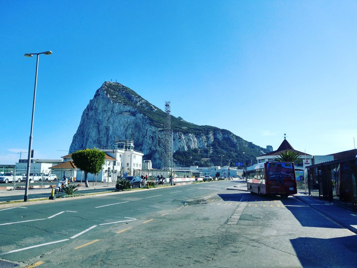 jasontravelblog's tweet photo. @tangoandrakija @AOAOxymoron @Adventuringgal @TravelBugsWorld @beckyexploring @jenny_travels @JourneyHeroApp @Best_of_Tara @Chalkcheese111 @carpediemeire @sl2016_sl @SashaEats @perthtravelers @smtownplussize @kmf116 @ta_community @FitLifeTravel @Abfabtravels @travelingmkter @suziday123 @LoriMoreno @lizzie_hubbard2 @LiveaMemory @GoodLifeWithIQ @leisurelambie @leo_tuxedo @AlisonAndalucia @CharlesMcCool @eatlivestay @LindaPeters64 @RoadtripC @SuchetaDoshiMD @TravelAtWill @tthrash @BeyondTheMiles1 @MandMsTravels @Yuzu79092625 @TokenRedFox1 @GreyToken @KaliTravel @Enrica510 @magee333 @GetLostBlog @CourseCharted @DonNadeau @suzytheexplorer @taraturk1 @Fruit_Bats @GreenMochila You heard @tangoandrakija! Let's keep this #Wild theme rolling and make this #FlashbackFridayz a #FlashbackWeekendz!
Gibraltar and Seattle are home to some pretty wild citizens.
Europe's only wild monkeys (I think) and of course the famous troll under the bridge in Seattle ๐ https://t.co/n9TmnATwGF