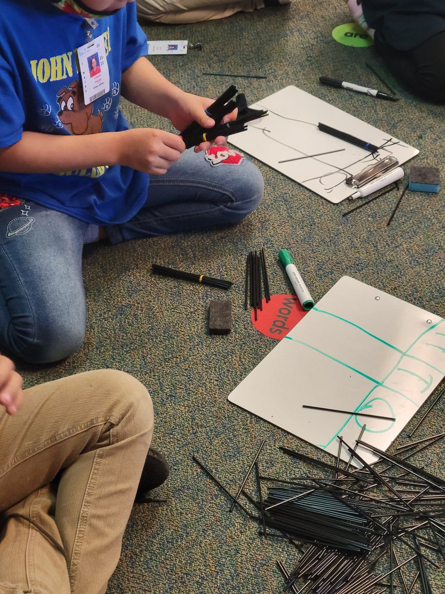 FirstToFourth's tweet photo. Sometimes you just gotta make a mess 🤪 @JHaleyBulldogs firsties got hands-on place value practice by bundling tens and hundreds and listening to #numberock! 🎵 ten ones make 10...a group of tens makes 100🎵 https://t.co/sL5vp3lQoc