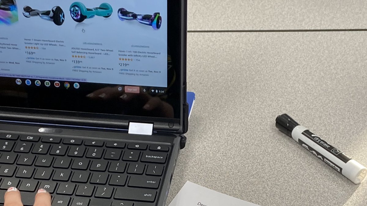 IkeOCSEagles's tweet photo. Mr. Meyer teaching the kids how to add decimals and spend money shopping online. #SorryParents #IKEproud #OCSsuccess https://t.co/X1PzQSd0vw