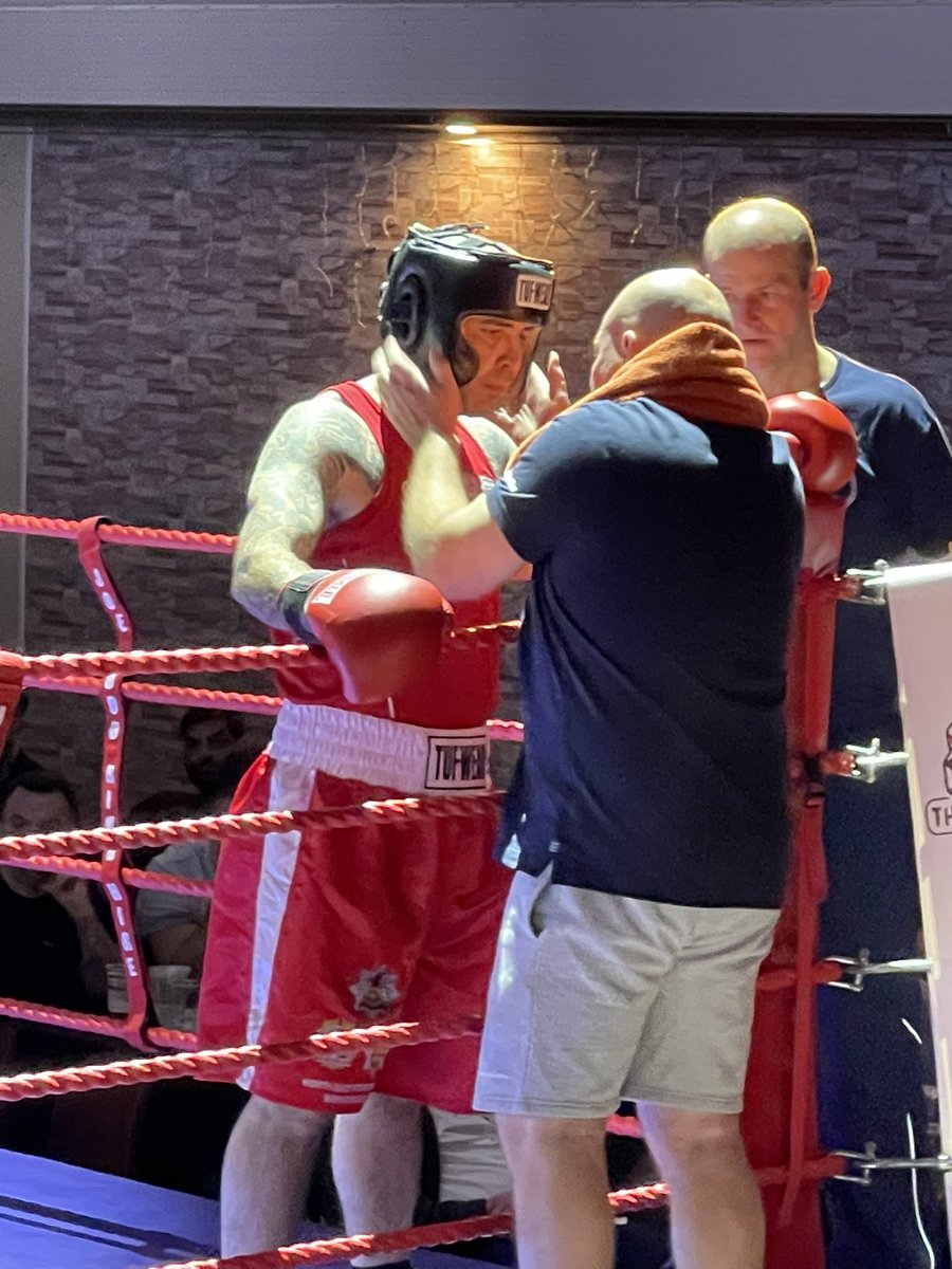 NLandFRS_PO's tweet photo. What a couple of @NEFRSBoxing warriors!! @griffstwit @Tyne_Wear_FRS and #Richie @CDDFRS Hearts like lions 🦁  #NeverTakeAStepBack Didn’t get the wins but Bloody Hell #Nails 👍🏼👏🏼🥊💪🏼❤️ #NEProud @TWFRS_CFO @CFO_CDDFRS https://t.co/27MUvQyby5