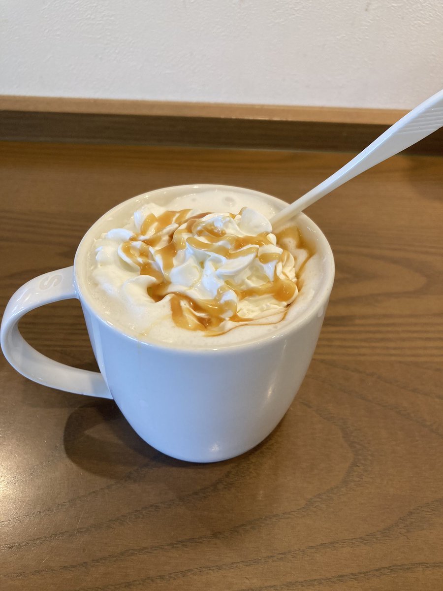 helloc_ute's tweet photo. 20歳の朝はつるとんたん食べてスタバ食べておなかいっぱいで今から寝ます https://t.co/QvH34aQmIn