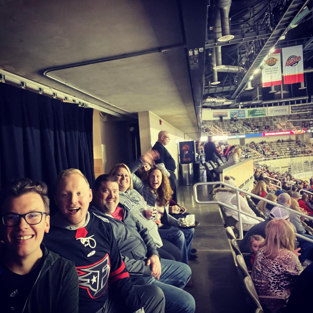 TheSeanShow317's tweet photo. Dropped the puck like it’s hot! 🏒 
@indyfuel #seaninthecity https://t.co/dO22cwbHZg