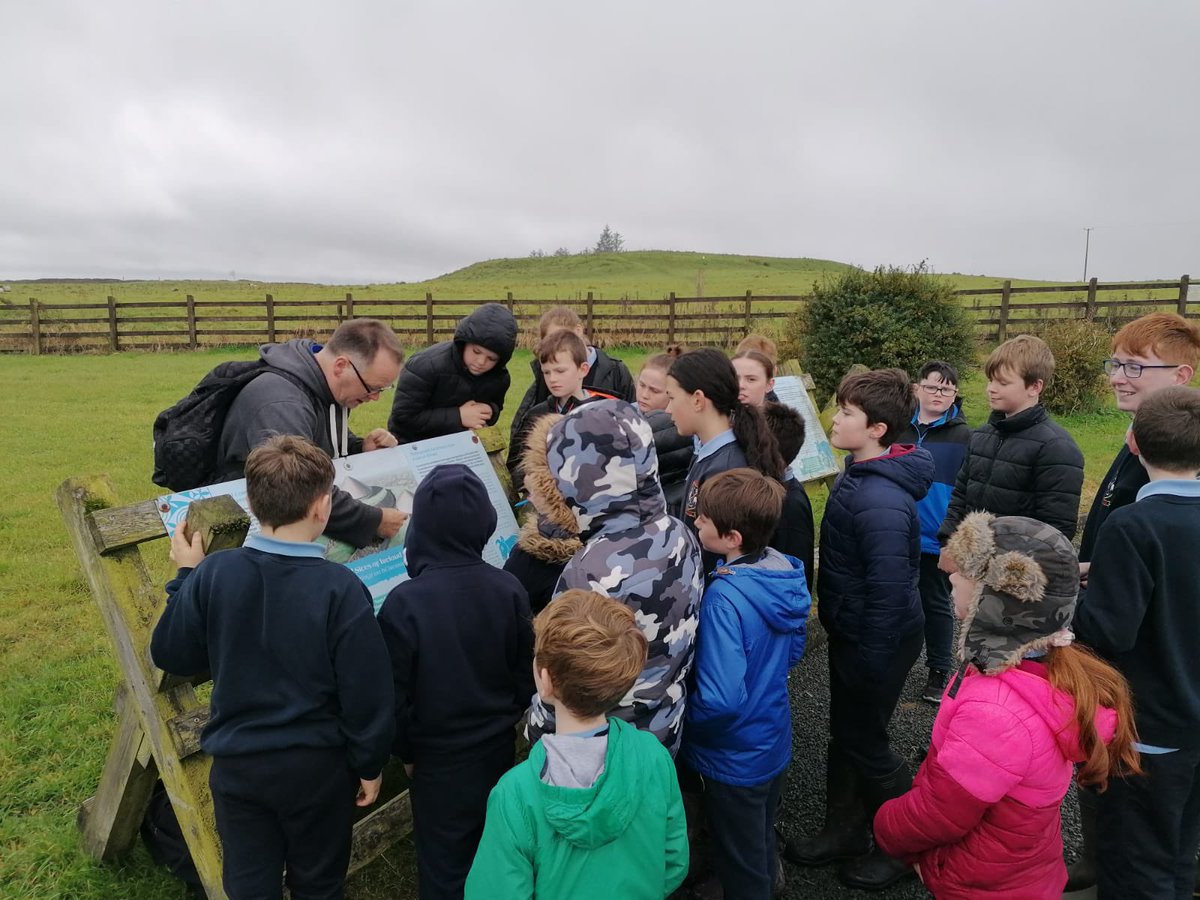 castleplunkett's tweet image. #localhistory The Senior room had a very interesting historical tour @Rathcroghan The ancient capital of Connaught 👸 #mythology #ringforts Cruachan Ai #queenmeabh @HerInSchools @TulskGAA @RoscommonT @RoscommonHerald
