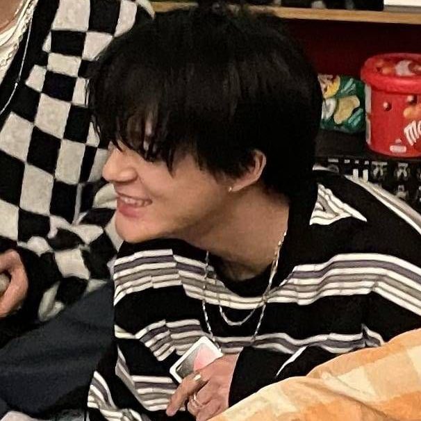 Jeno (.◜◡◝) tweet media