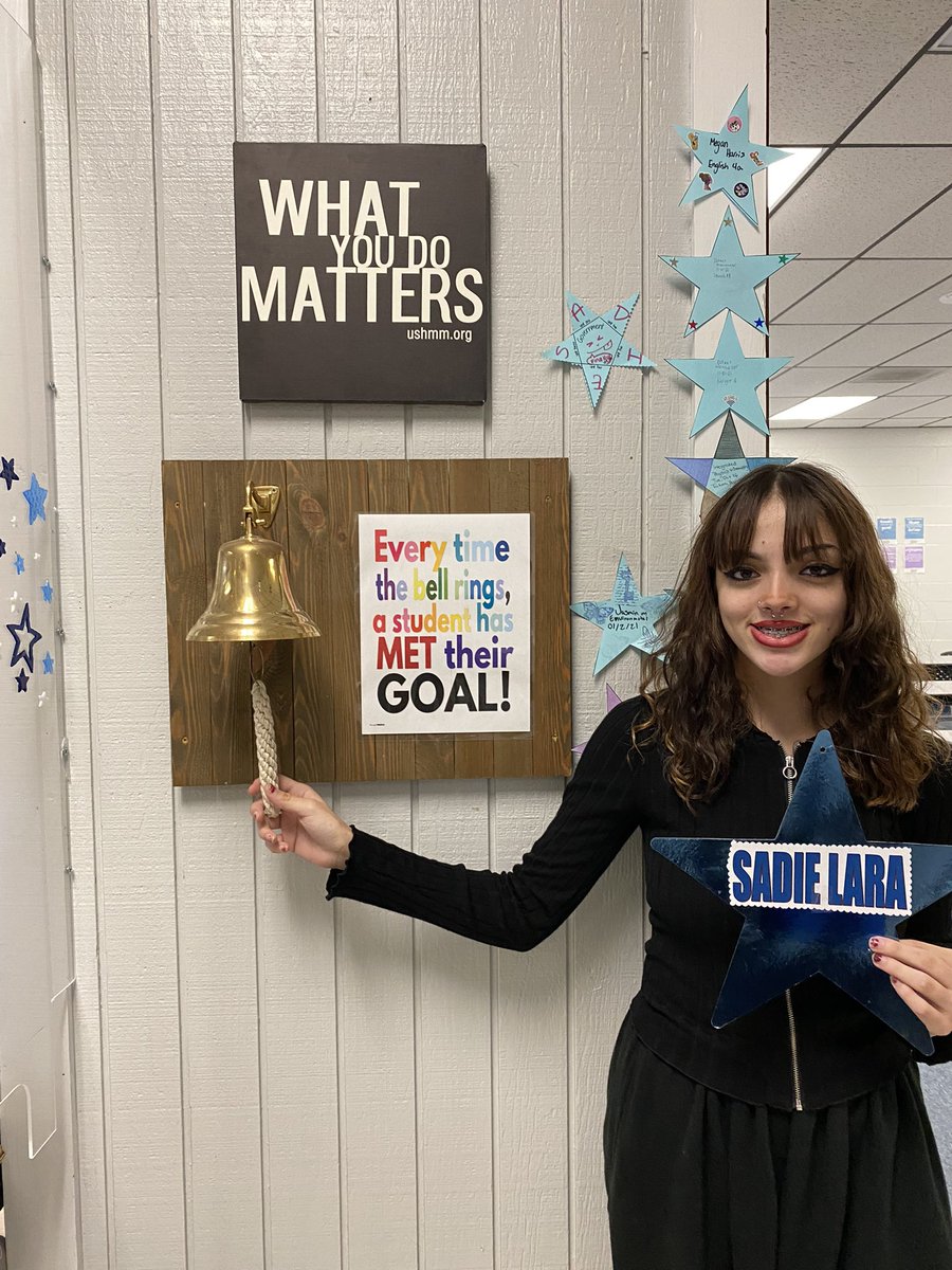 STARSHS2's tweet photo. CONGRATULATIONS Sadie Lara, STARS #11thGraduate 
Way to work hard and finish strong! We are proud of you! #whatyoudomatters #WeAreSTARS #graduationherewecome https://t.co/3nFiwAbPq7