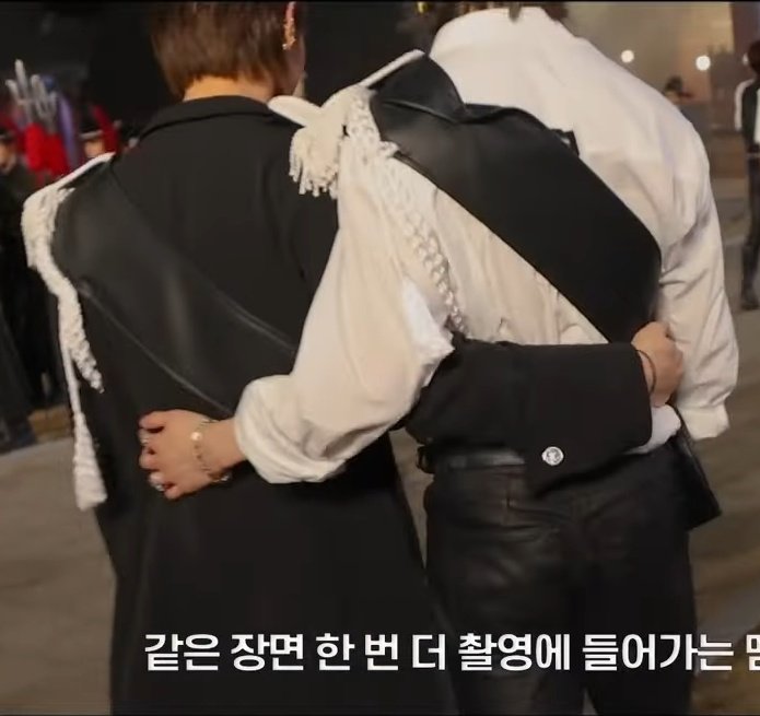 hyunjin and jeongin were so young when they met, they always have for each other and also they get to grow up together its so beautiful 😭 im devastated.