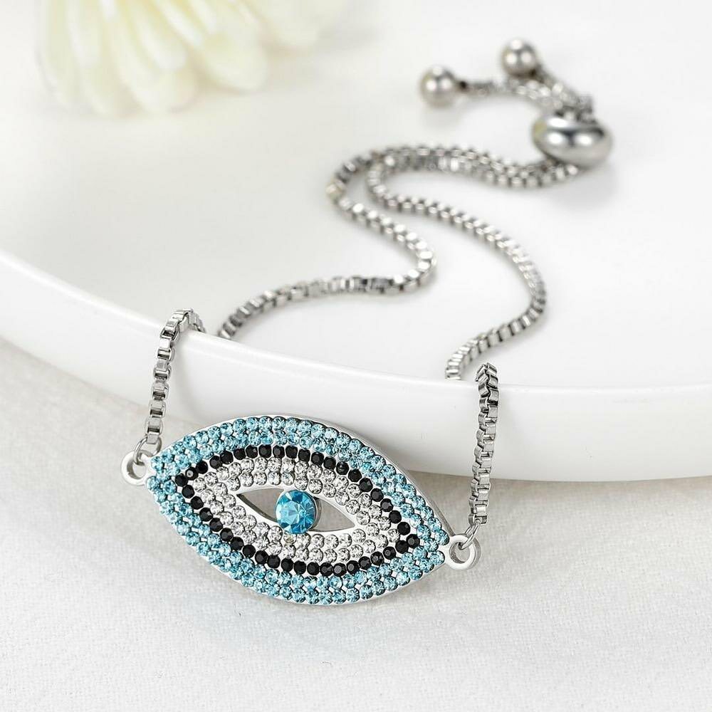 Akina (明菜) veut dire "brillante" en japonais 💫 retrouvez le bracelet Akina sur le site reflet-oriental.com

#refletoriental #bracelet #collier  #collierpersonnalisé #necklace #nouveauté
#bijou #accessoires #cadeau #cadeaupersonnalisé #bijouturc #… instagr.am/p/CV58xd2o-Vc/