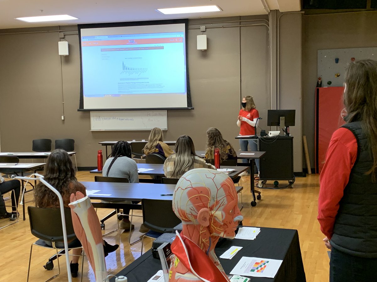 WKUEXS's tweet photo. It was great to meet local high school students for the CHHS Health Sciences Career Day.  @CHHS_WKU @WKU_KRS @wku @WKUAdmissions #wearechhs #wkuexs https://t.co/RkS8pNe0wL